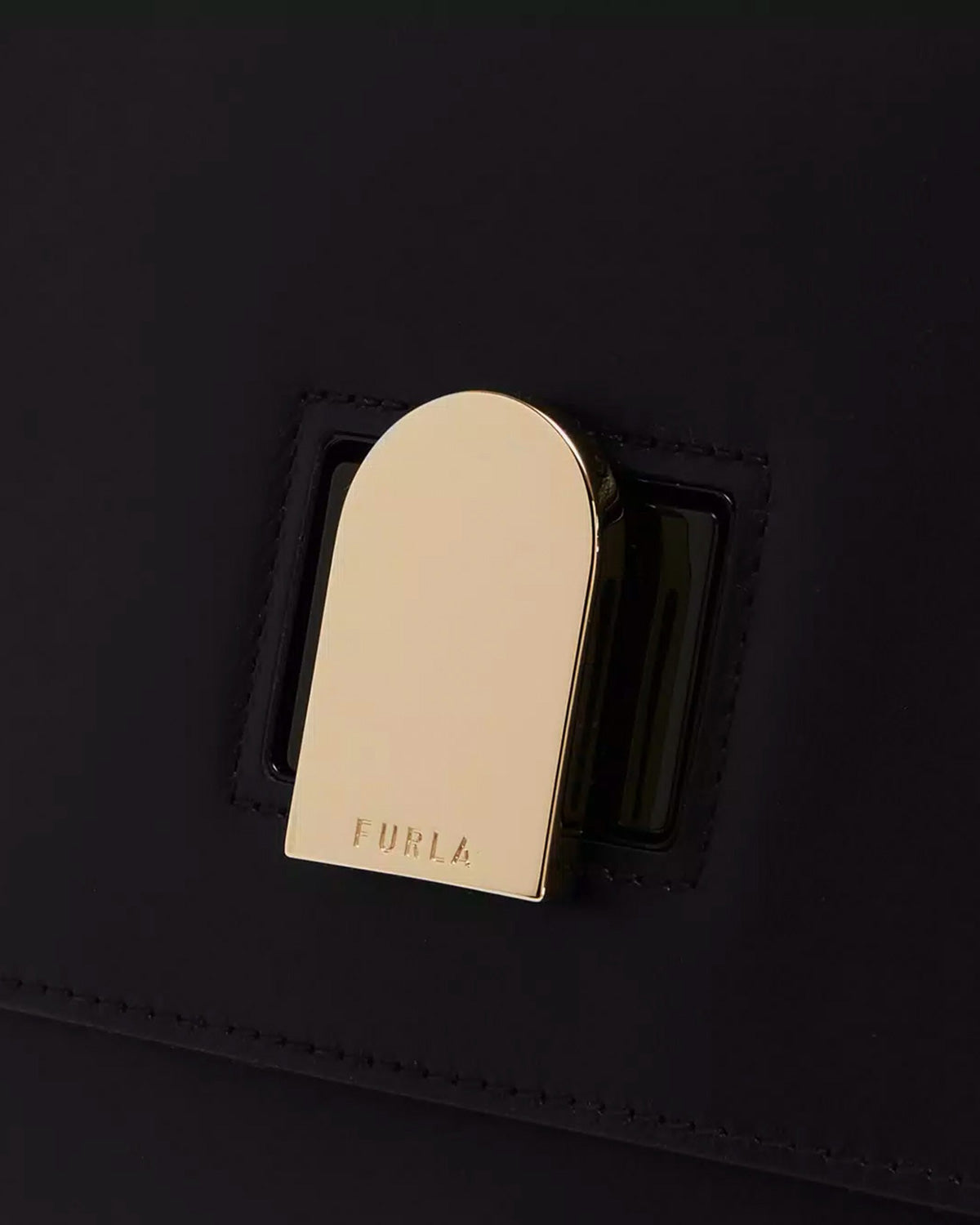 FURLA EMMA トップハンドル ミニ Nero – Hencevision